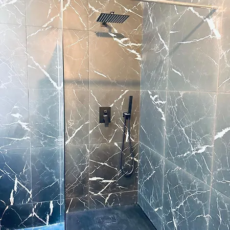 Design And Luxe Hyper Centre דירה *