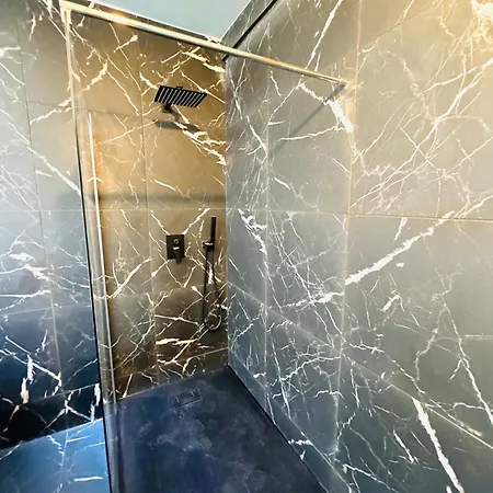 Design And Luxe Hyper Centre *