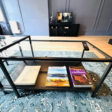 Design And Luxe Hyper Centre דירה