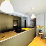Apartment Design And Luxe Hyper Centre *