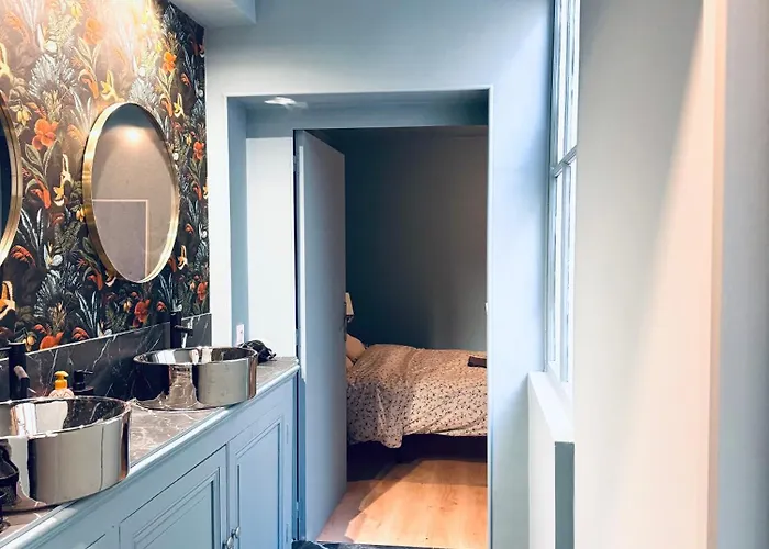 Design And Luxe Hyper Centre Апартаменты *