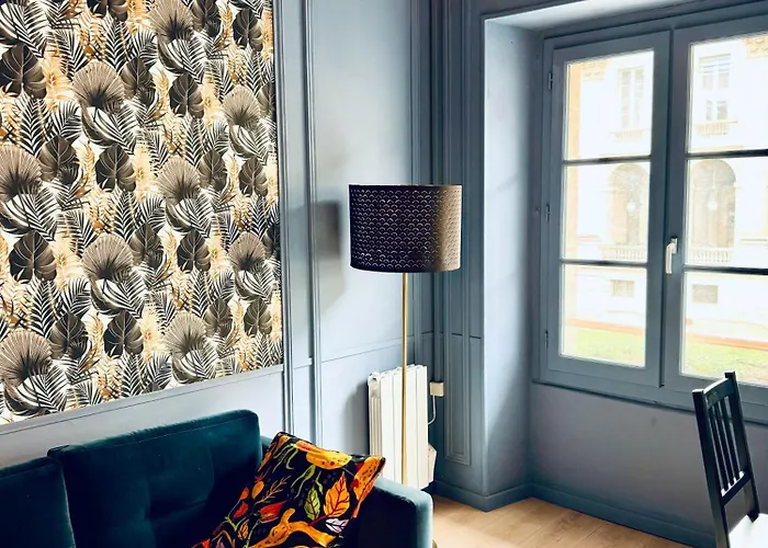 Апартаменты Design And Luxe Hyper Centre