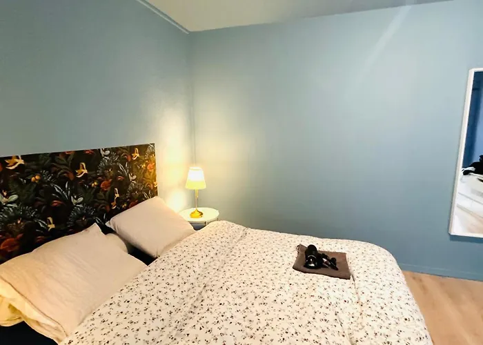 Design And Luxe Hyper Centre * Бордо